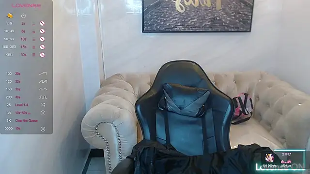Evy_Luxx_v's Webcam Show