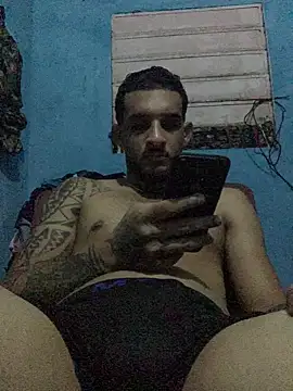 Wicy23 লাইভ XXX চ্যাট