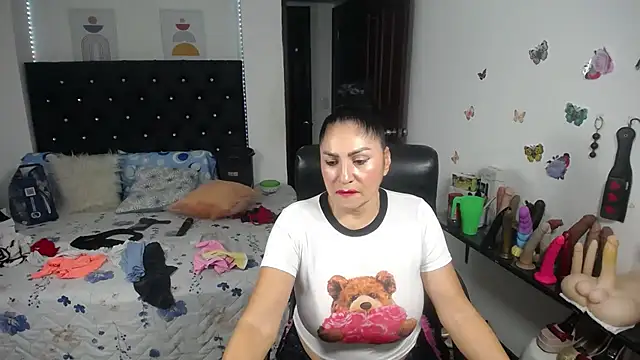 Chat XXX ao vivo de mature_bigboobs10