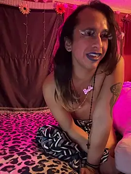 Chat +18 de TranSexualJade95 ao vivo