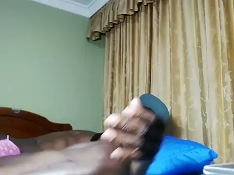 LinaTentation's Webcam Show