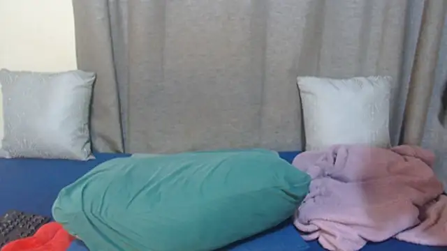 AssSeductress43 Chat XXX live