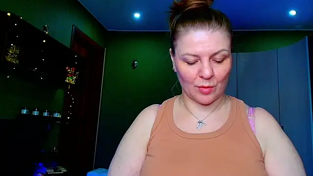 VeronikawGold Adlı Modelin Canlı XXX Sohbeti