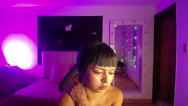 _ceeleste_cute_ Chat XXX live