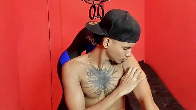 kai_storm77 Live XXX Chat