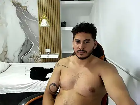 ashlan_king Adlı Modelin Canlı XXX Sohbeti