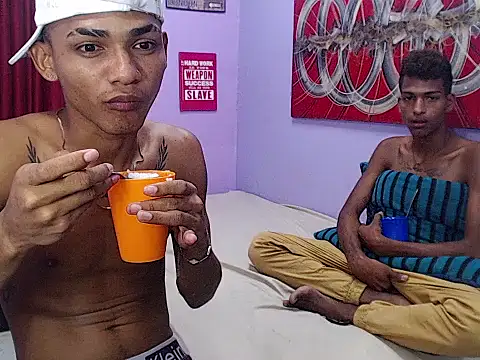black_twinks: вебкам-шоу
