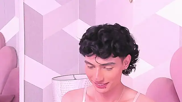 KylieMonnett Chat XXX in diretta