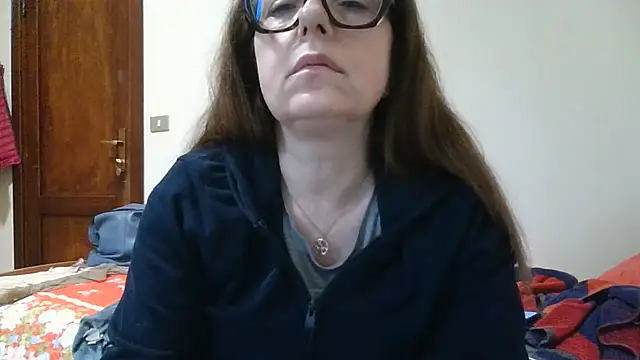 Chat +18 de Miasexmilf ao vivo