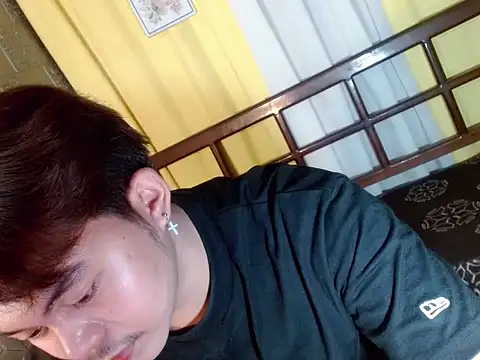 Bigboy_Hiro Pertunjukan Webcam