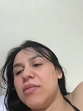 Daniela-rosee's Live XXX Chat
