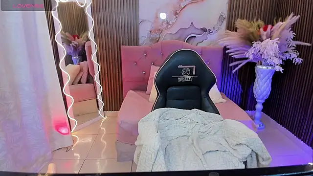 Онлайн чат XXX SABRIINA_TAY