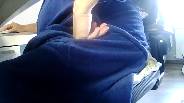 suedel65 Live XXX Chat