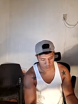 Show modela Felix_Asher na web-kameri