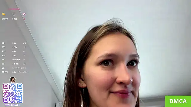 Adeles_vibes Adlı Modelin Web Kamerası Şovu