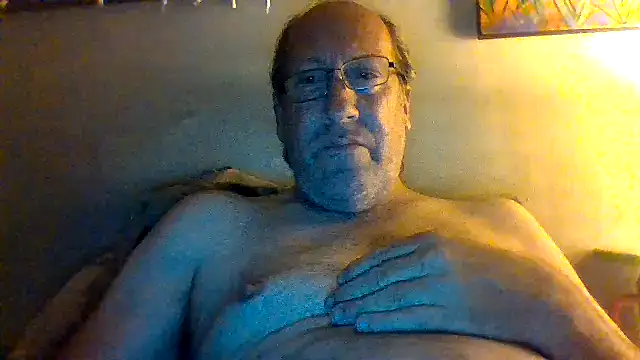hornyrich69's Webcam Show