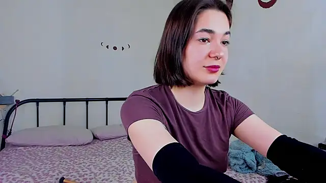 LiyaFly's Live XXX Chat