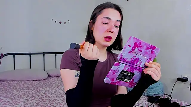 LiyaFly's Live XXX Chat