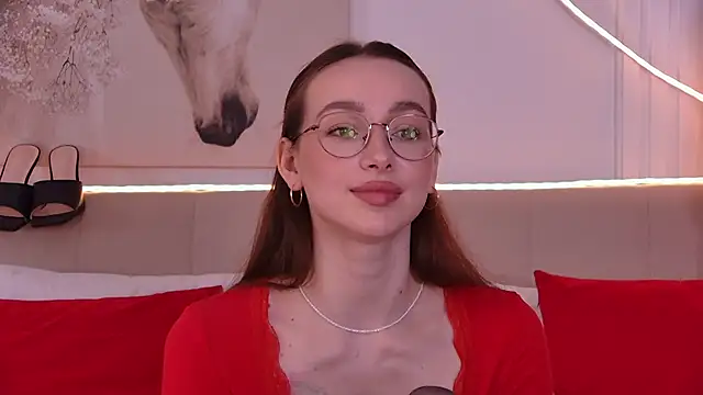 Chat +18 de Emily_Simon ao vivo