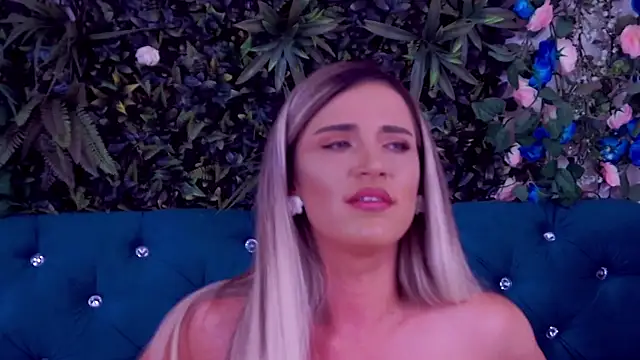 CherryMuse_'s Webcam Show