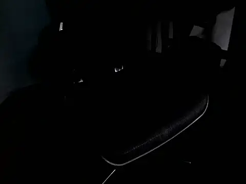 _Ambivalente 在線直播表演