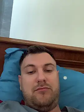 hugedickedd's Webcam Show
