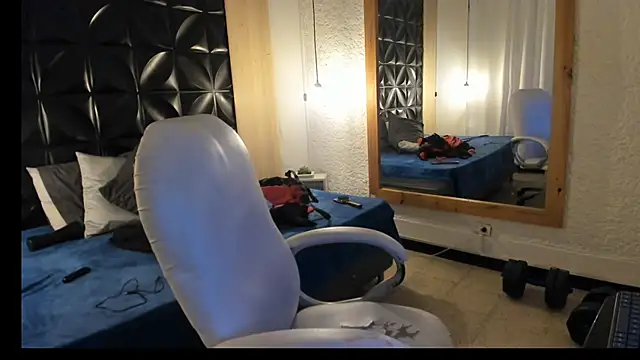 Adam_Skye Webcamshow