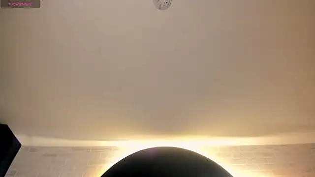 AmyRosse_X élő XXX-chatje
