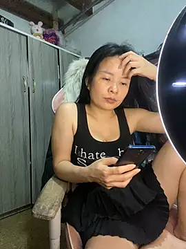 Ivy_Trix2 Obrolan Langsung XXX
