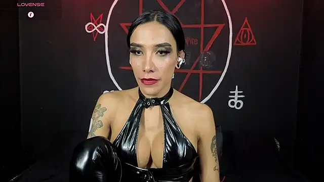 Victoriavampire666's Webcam Show