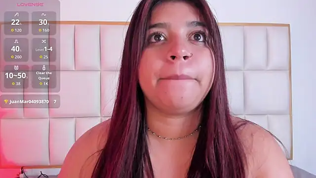 Chat +18 de abigail_johnson ao vivo
