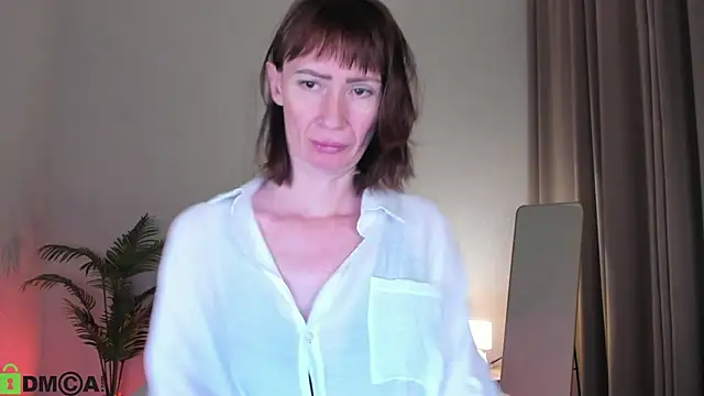 gracekellyyy's Webcam Show