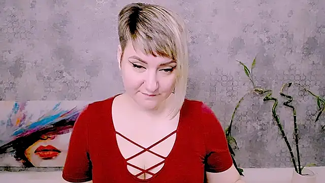 Djullia's Live XXX Chat