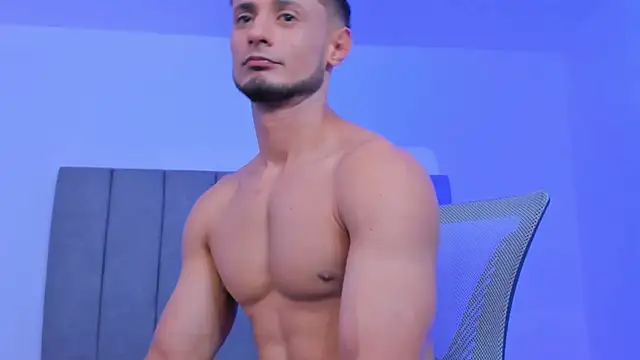 Adonys_Lewis_ Live XXX Chat