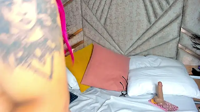 EmeelyMuller Live XXX Chat