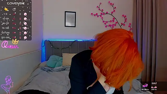 DellaRows Chat XXX in diretta
