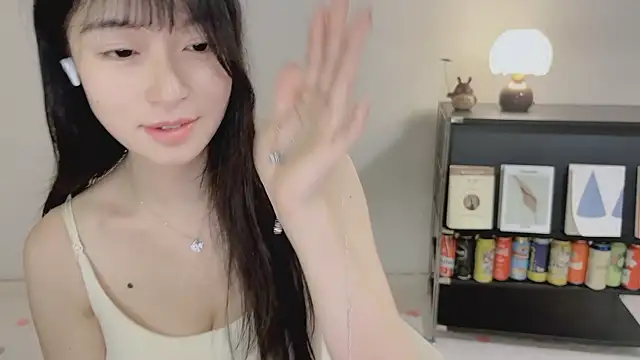 Onechestnut 라이브 XXX 채팅