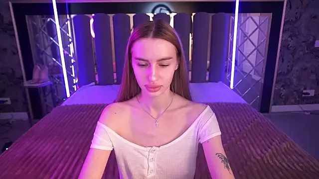 Snow_WhiteeeX – Naživo XXX chat