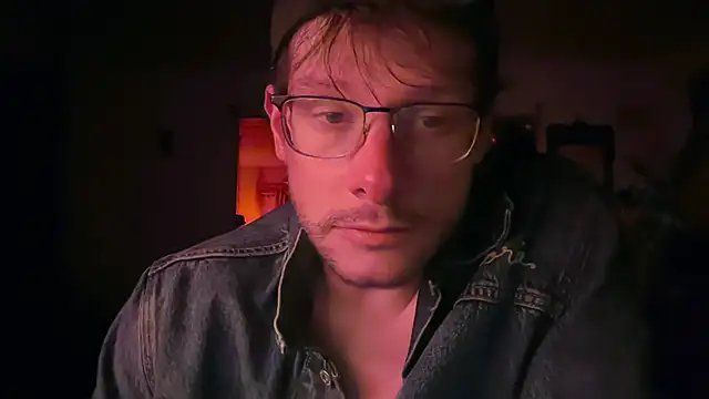 MasterDaddyCool Live XXX-chat