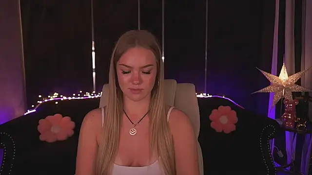 XXX chat uživo modela CelesteNoir