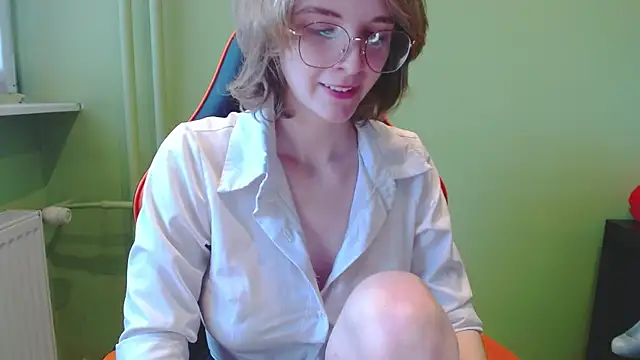 juicyPenny Adlı Modelin Canlı XXX Sohbeti