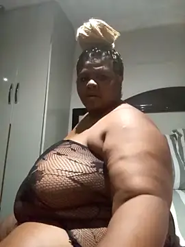 Show de SweetLatoyaxx na webcam