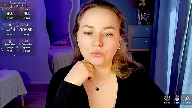 Chat XXX en directo de Mira_Mermayd