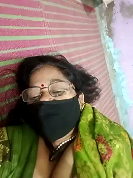 SEEMA_012 Webcam show