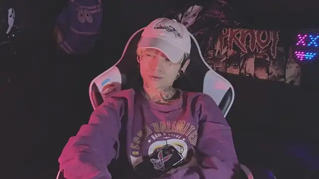 عرض كام AcidMilo
