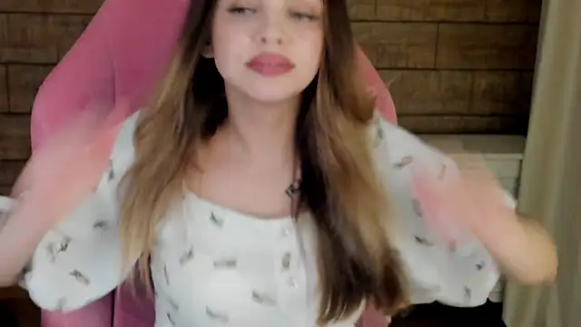 Chat +18 de AnitaVenture ao vivo