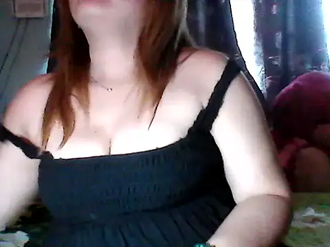 Miss_Heartn Webbikameraesitys