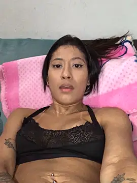 Show de casalnovo8 na webcam