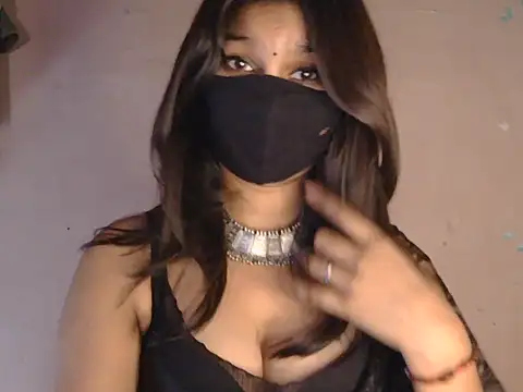 sassy_slut_69's Webcam Show