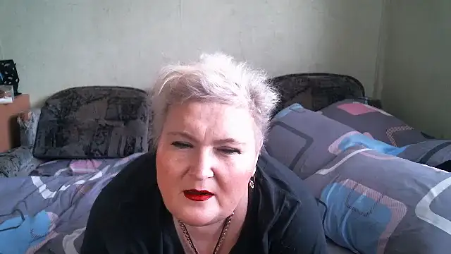 Lana555's Live XXX Chat